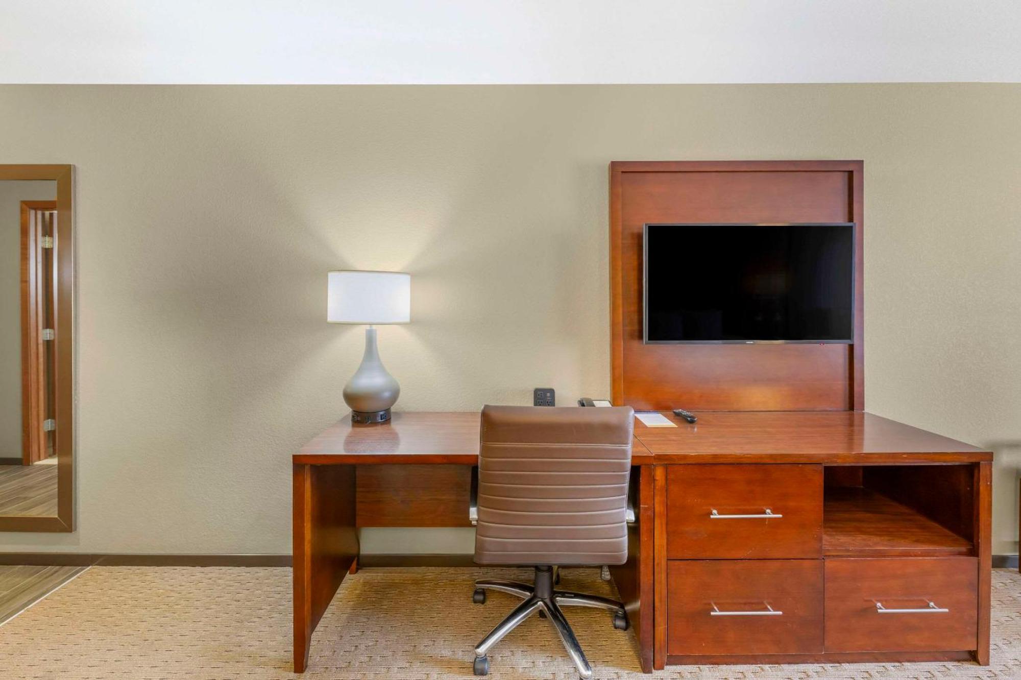 Comfort Suites Carlsbad Dış mekan fotoğraf