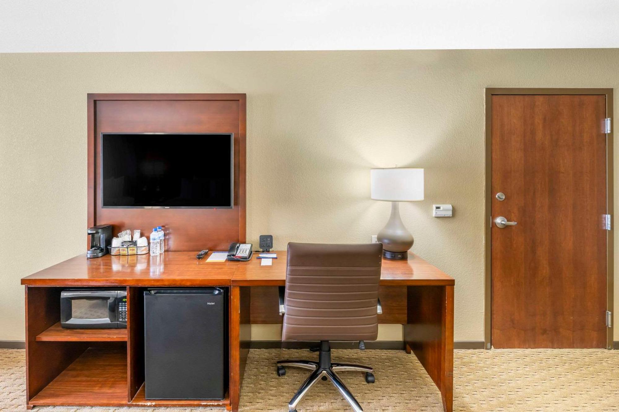 Comfort Suites Carlsbad Dış mekan fotoğraf