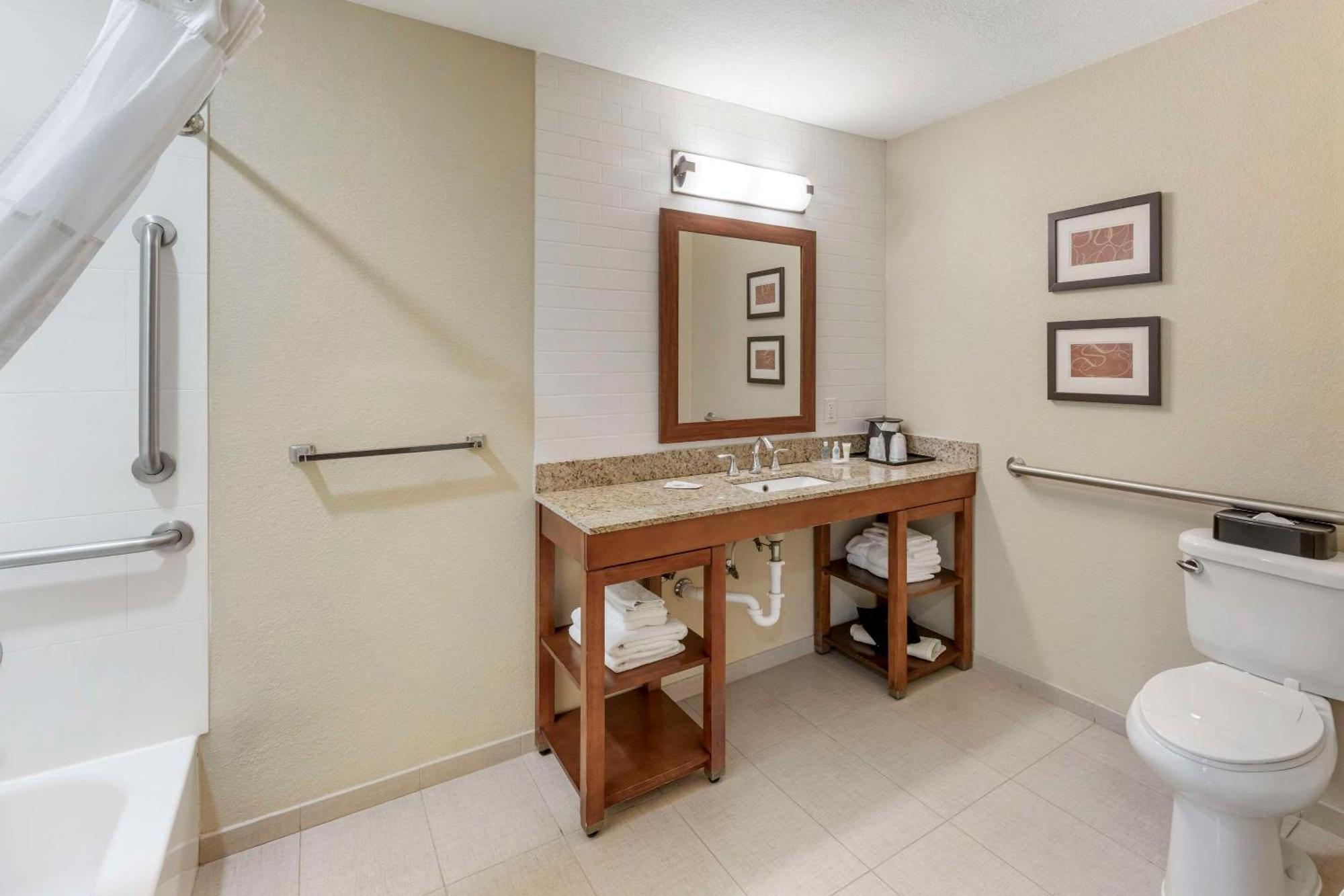 Comfort Suites Carlsbad Dış mekan fotoğraf